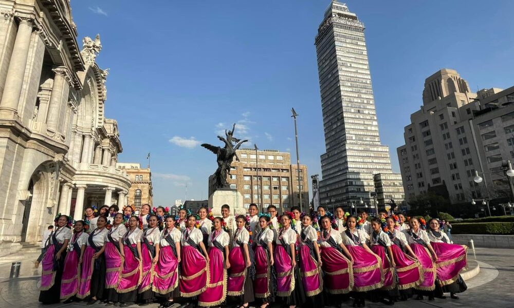 SONES ABAJEÑOS, PIREKUAS, DANZONES Y VALSES A LA 35ª FERIA DEL GERANIO